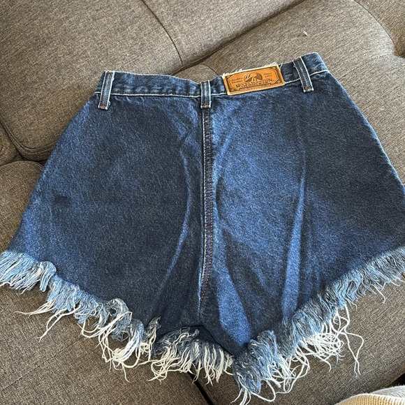 Rockies Jean shorts - Picture 2 of 3